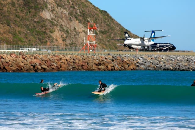 Wellington surf cams