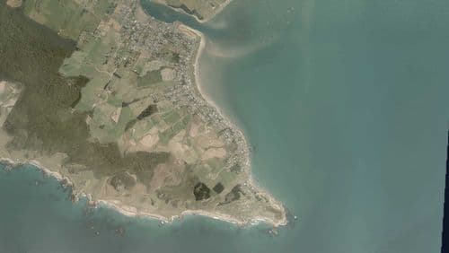 Live Riverton surf cam showing spot conditions.