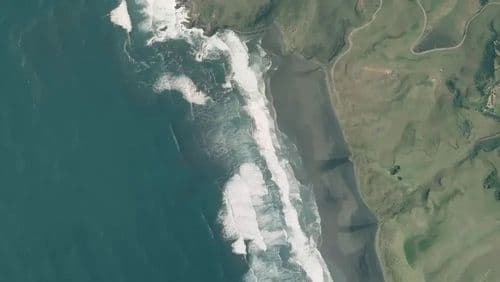 Live Ruapuke surf cam showing spot conditions.