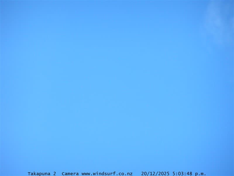 Live Takapuna surf cam showing spot conditions.